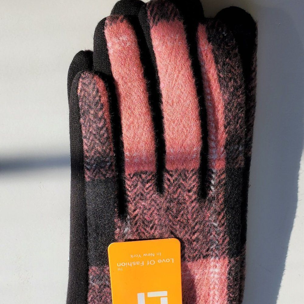 Yarn Embroidery Multi Color Smart Touch Gloves Touchscreen Compatible